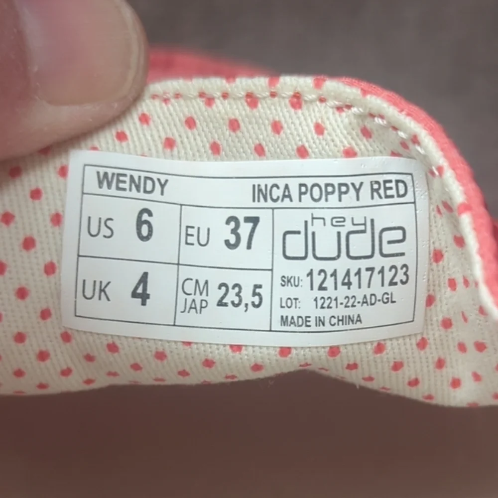 Hey Dude Women's - Wendy Inca Poppy Red Size 6 -New with Tags